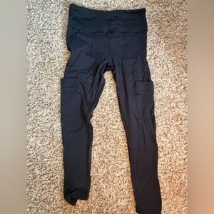 Women’s Black Cargo leggings large